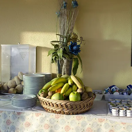 في آي بي إكسيكيوتيف إيدن الفندقية بالخدمة الذاتية شقة فندقية