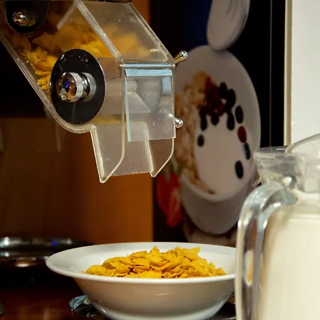 في آي بي إكسيكيوتيف إيدن الفندقية بالخدمة الذاتية 4* Lisboa