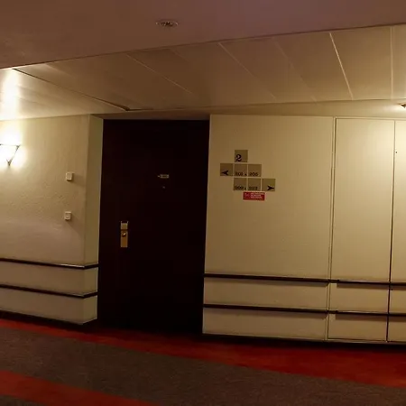 Vip Executive Eden Ξενοδοχείο με διαμερίσματα 4*