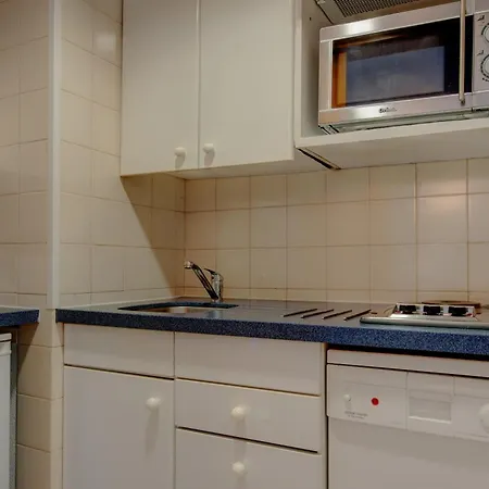 Ξενοδοχείο με διαμερίσματα Vip Executive Eden