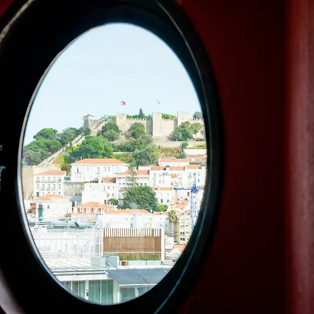 Ξενοδοχείο με διαμερίσματα Vip Executive Eden 4*