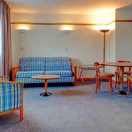 Апарт-отель Vip Executive Eden 4*