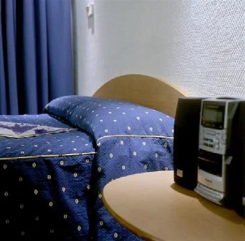 شقة فندقية في آي بي إكسيكيوتيف إيدن الفندقية بالخدمة الذاتية 4*