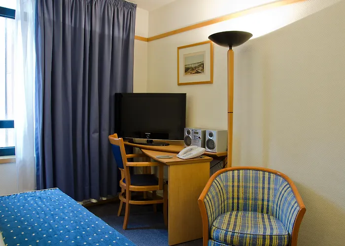 公寓式酒店 Vip行政伊甸园公寓式酒店 4*